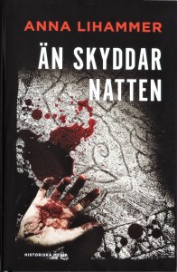 Än skyddar natten